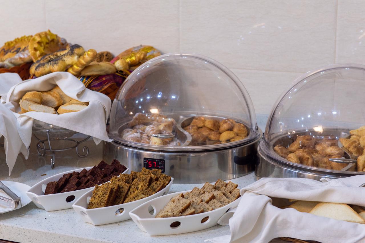 Miran International Hotel Tashkent Bagian luar foto